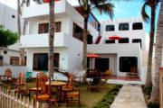 Hotel La Casita De La Playa Vista Frontal