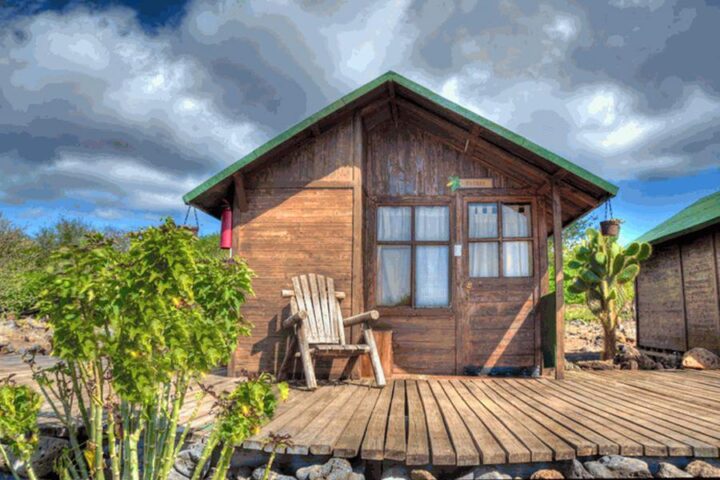 Floreana Lava Lodge Galapagos 4