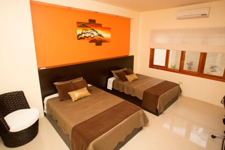 Hotel La Laguna Room 3