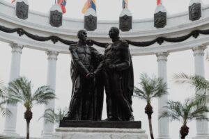 simon bolivar ciudad de guayaquil