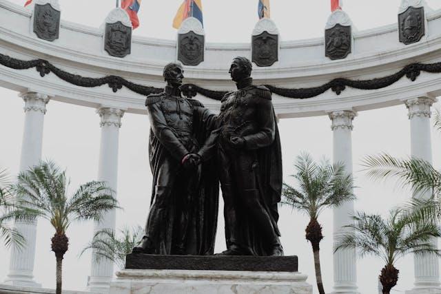 simon bolivar ciudad de guayaquil