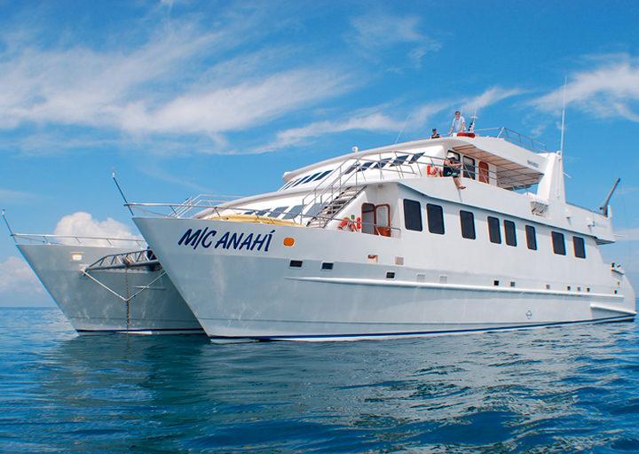 Anahi Galapagos Cruise