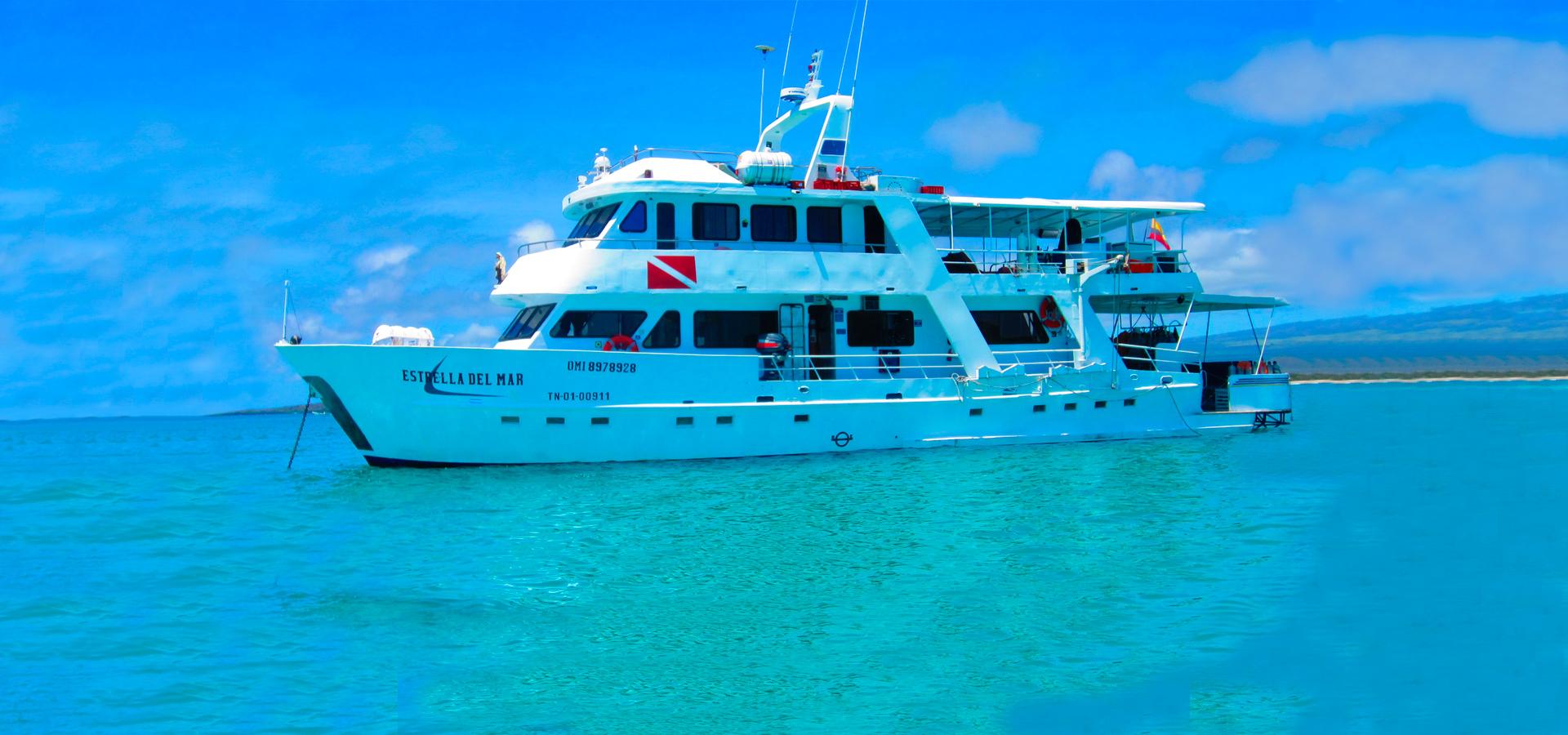 Estrella el Mar Galapagos Yacht Tour