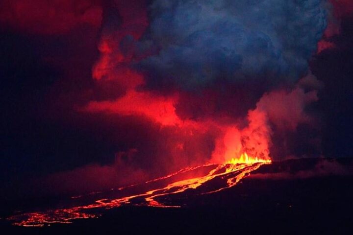 Galapagos Volcano Eruption