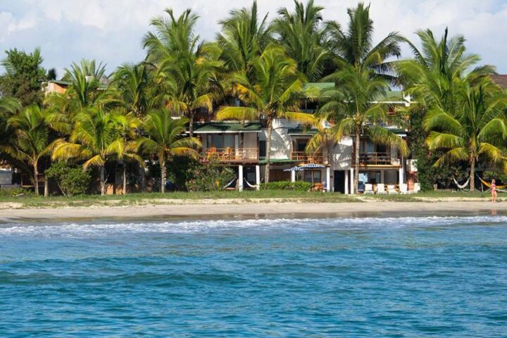 Casa De Marita Galapagos - Front View