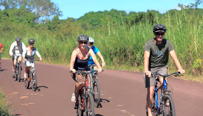 Ecuador & Galapagos blog: Biking