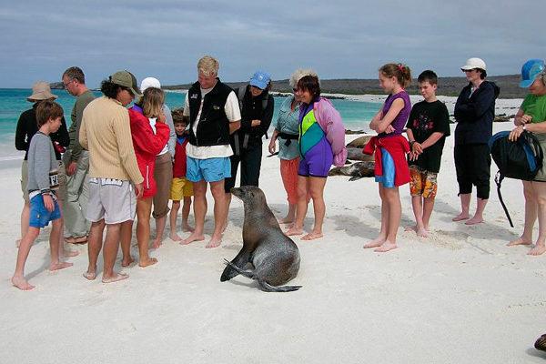6 Day Galapagos Tours