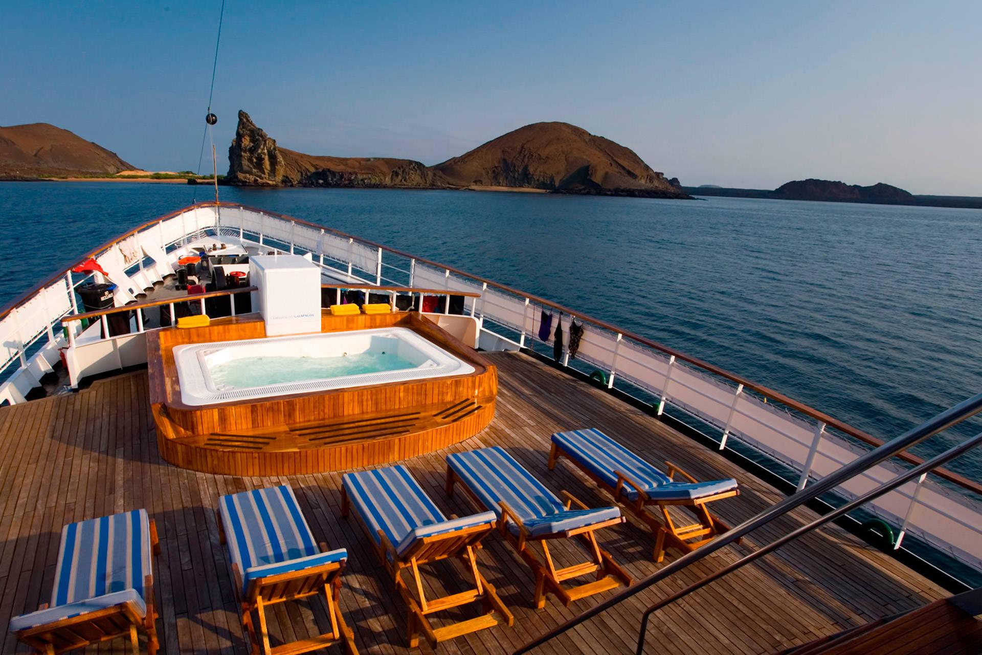 How to Plan the Perfect Couples Cruise to the Galapagos Islands