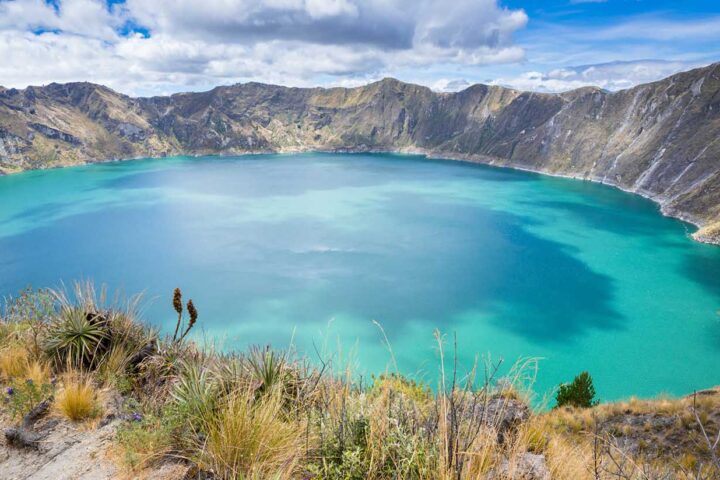 Quilotoa crater lake, Ecuador