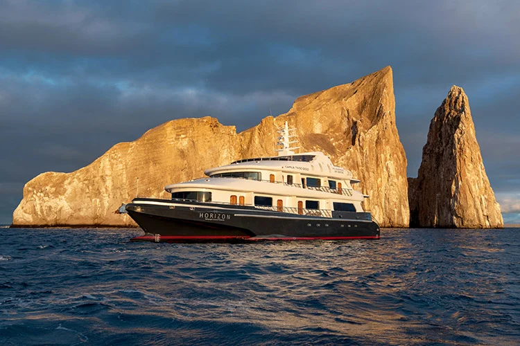 Horizon Cruise in Galapagos Islands