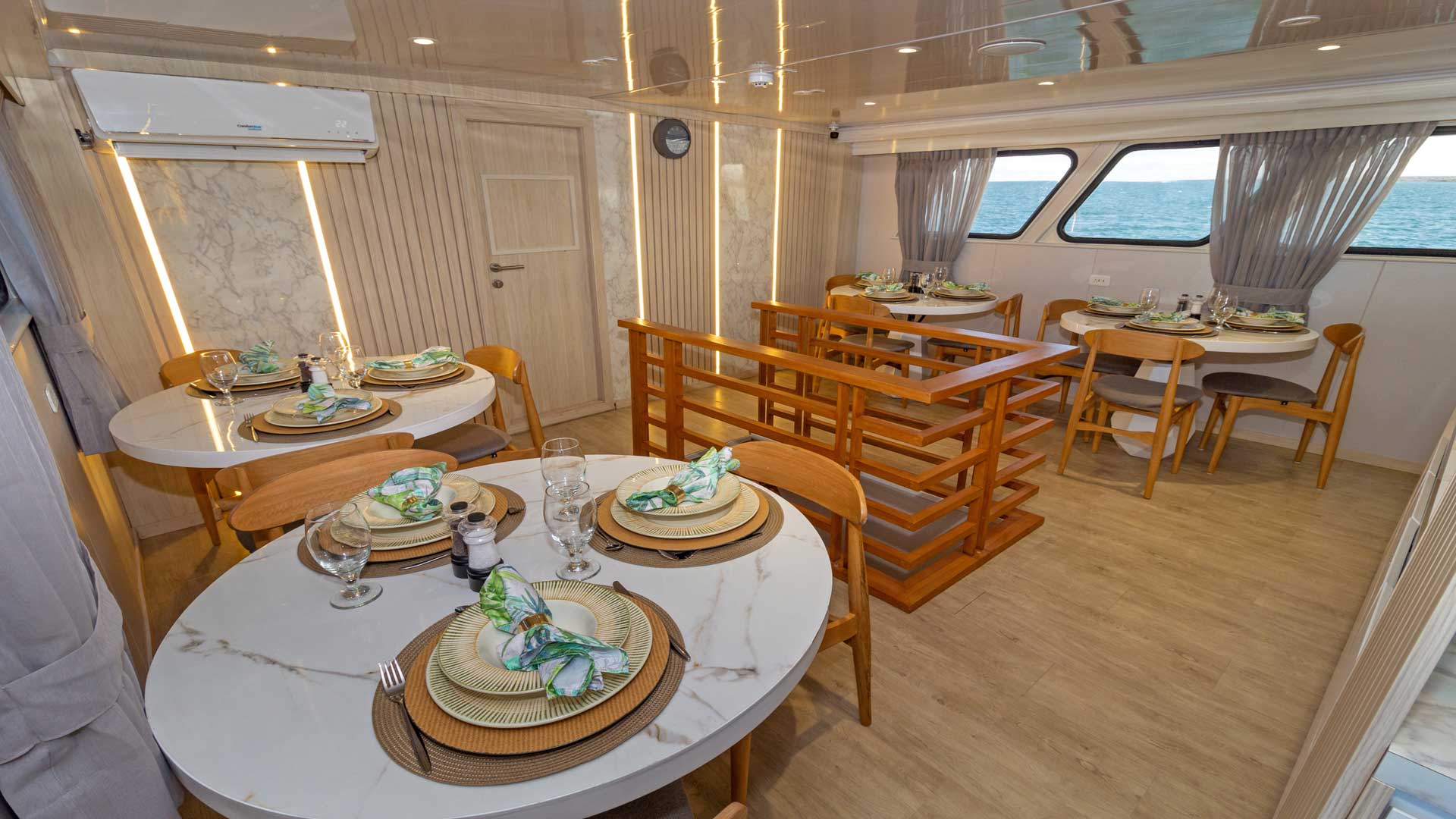 Dinning room 2 in Galaxy Diver