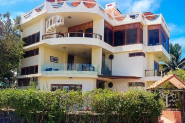 Panoramic banner at the Hotel La Laguna Galapagos